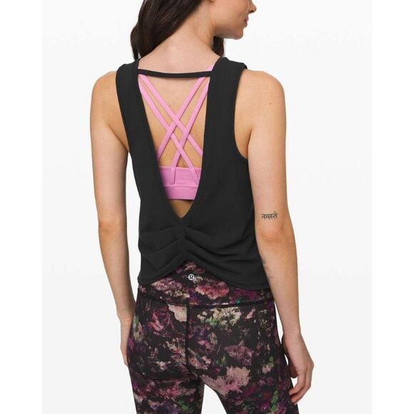 Lululemon Tops - Lululemon size 6 Deep Stretch Tank black athletic active wear top shirt